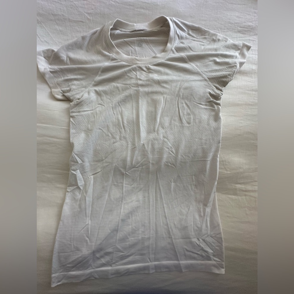 Lululemon Swiftly Tech Tee